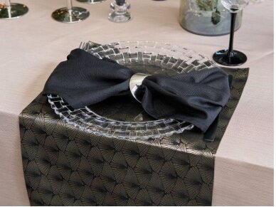 Napkins black 2