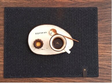 Felt placemat rectangular "Stelle" black